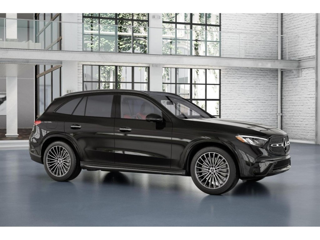 2026 Mercedes Benz GLC 300 photo 13