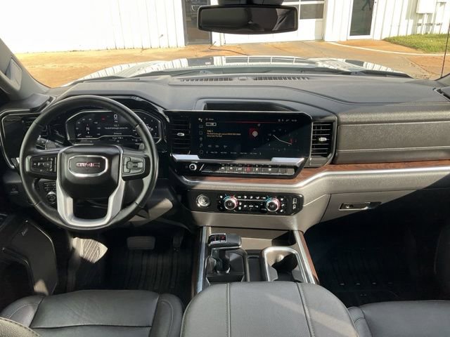 2023 Gmc Sierra 1500 SLT photo 3