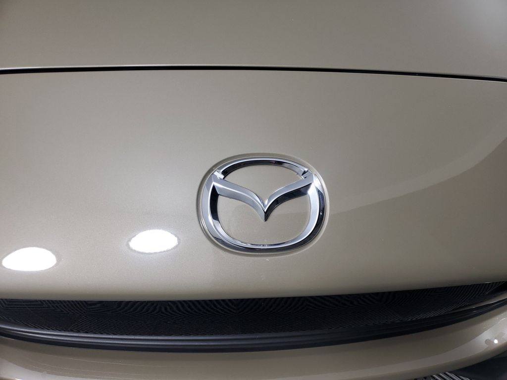2023 Mazda MX-5 Miata RF Miata Grand Touring photo 10