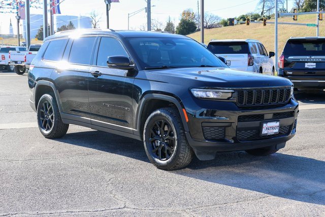 2024 Jeep Grand Cherokee L Altitude's photo