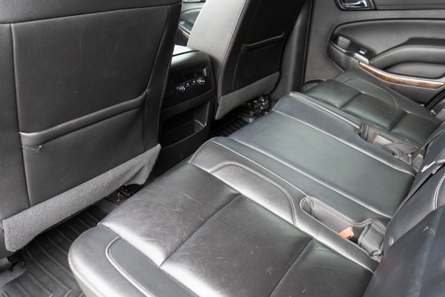 2016 Chevrolet Tahoe LT photo 17