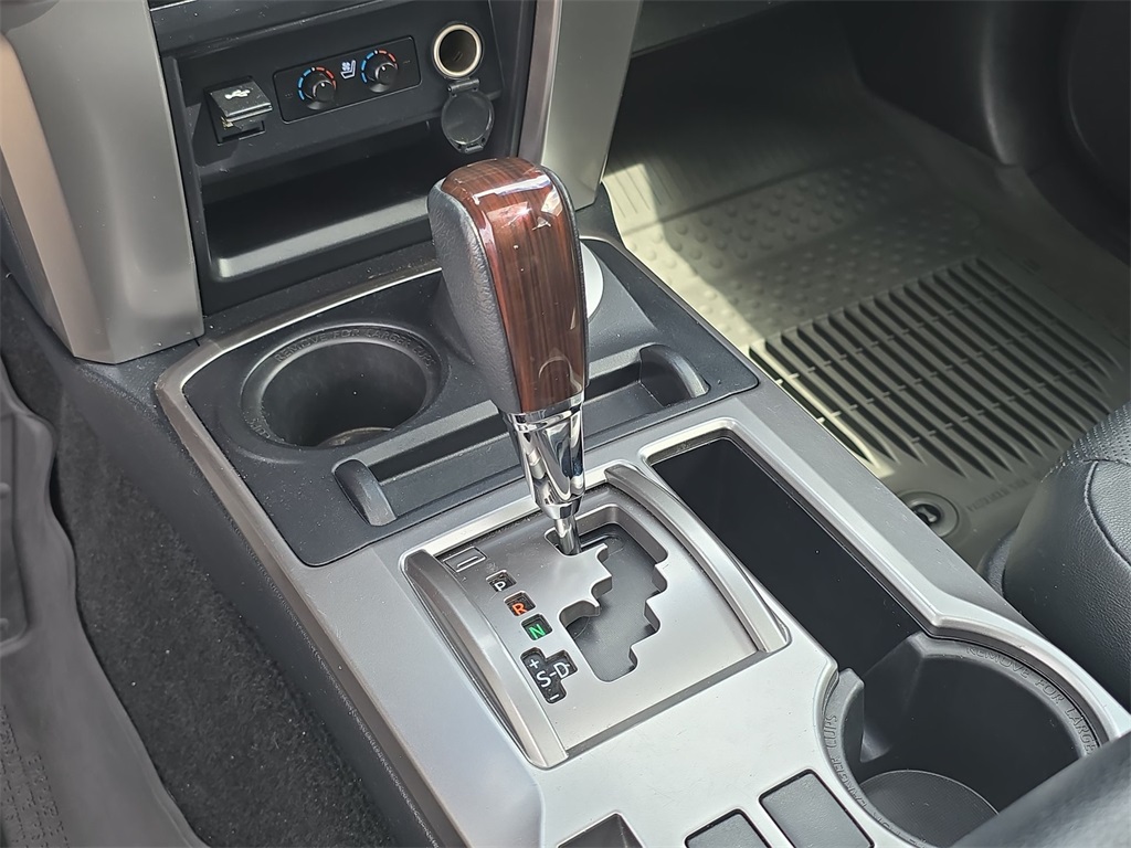 2022 Toyota 4Runner Limited photo 30