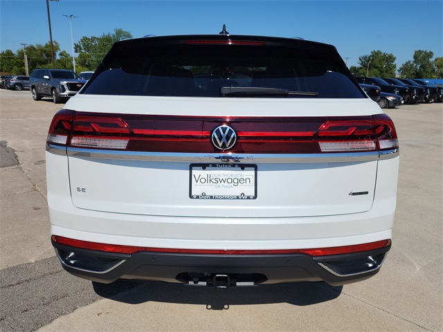 2026 Volkswagen Atlas Cross Sport SE Technology photo 2