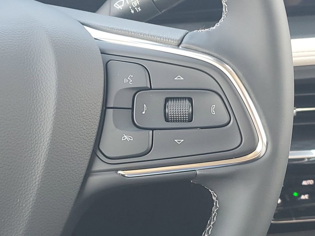 2026 Buick Encore GX Avenir photo 33