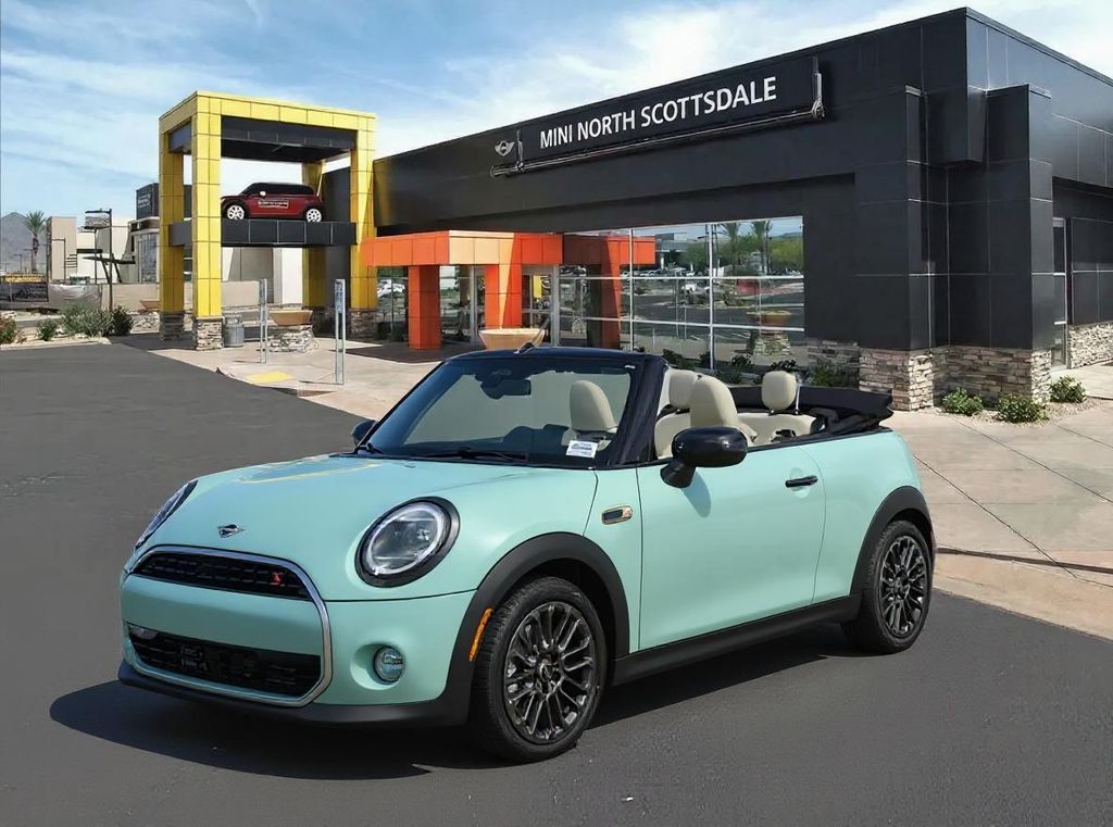 2026 MINI Convertible S's photo