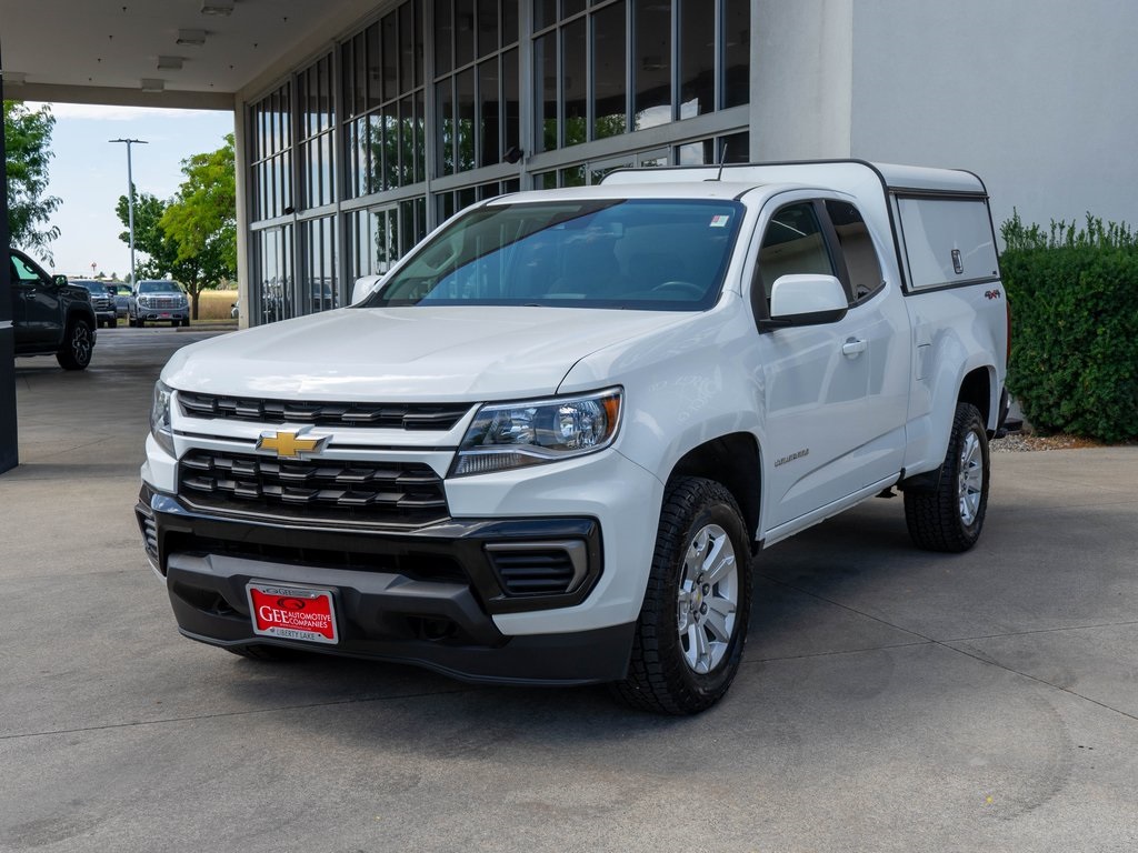 2022 Chevrolet Colorado LT photo 3