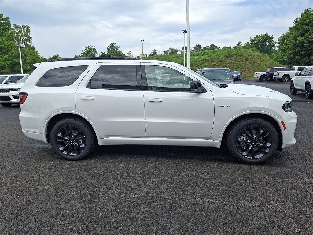 2025 Dodge Durango R/T Plus photo 5