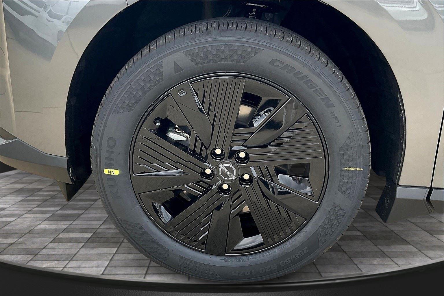 2025 Nissan Murano SV photo 11