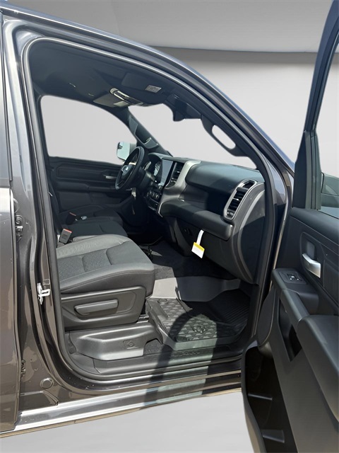 2026 Ram 1500 Warlock photo 17