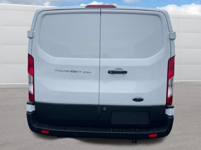 2025 Ford Transit Cargo Van photo 3