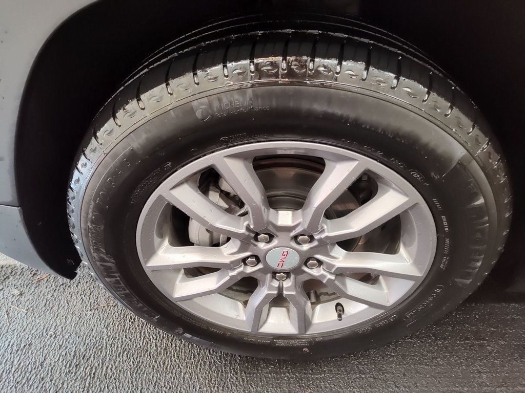 2024 Gmc Terrain SLT photo 7