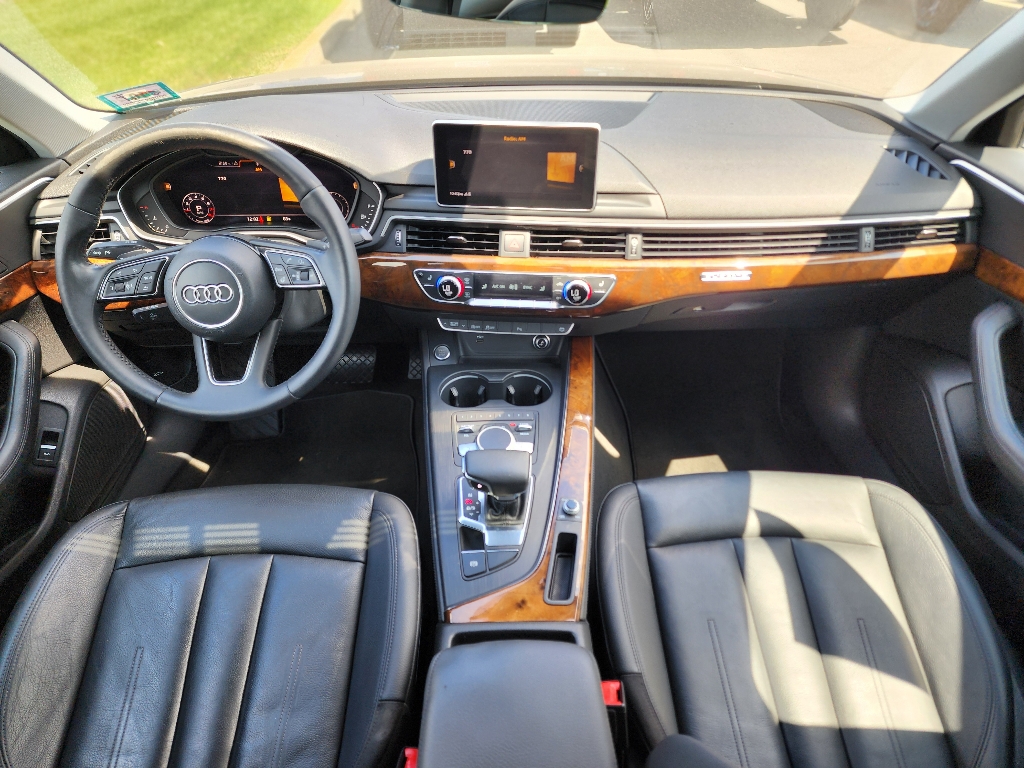 2019 Audi A4 2.0T Premium Plus Quattro photo 2