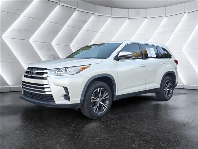 2019 Toyota Highlander LE