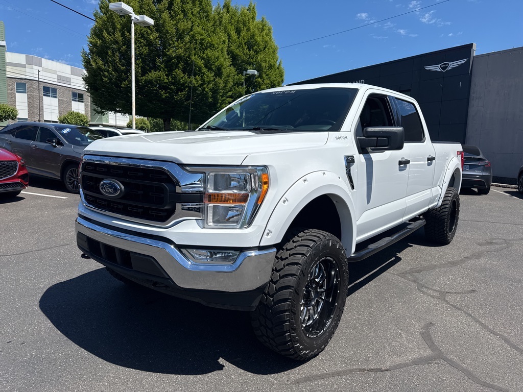 2022 Ford F-150 XLT photo 3