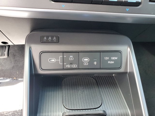 2026 Hyundai Kona SEL photo 22