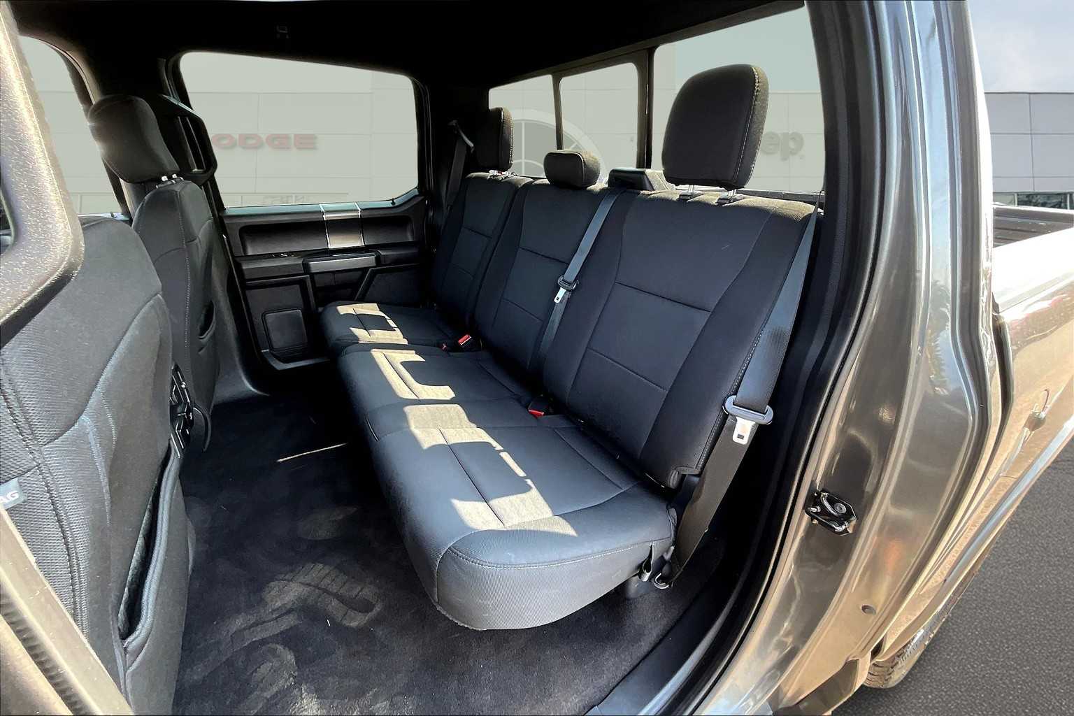 2020 Ford F-150 XLT photo 13