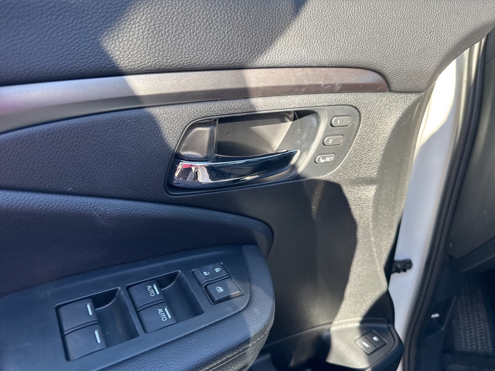 2022 Honda Pilot SE photo 16