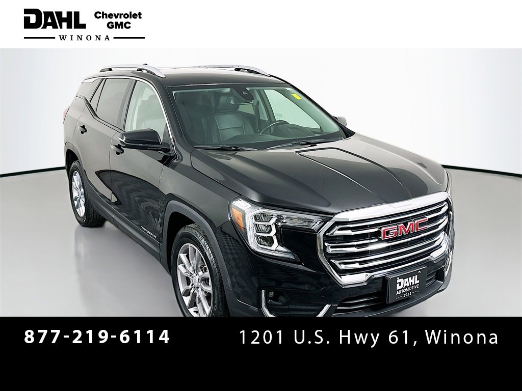 2024 GMC Terrain SLT's photo
