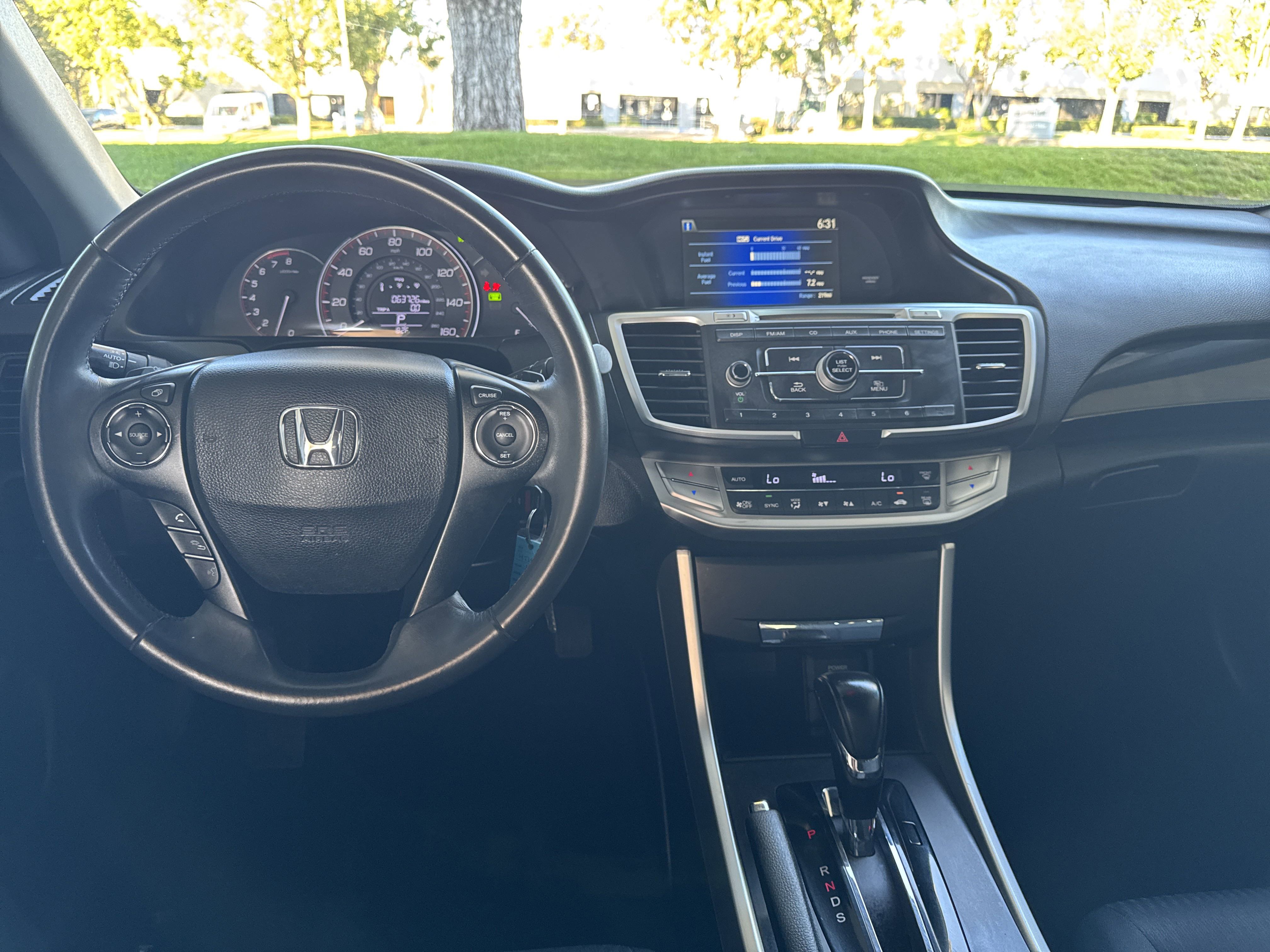 2015 Honda Accord Sport photo 2
