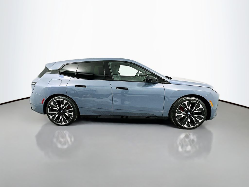 2026 Bmw iX iX M70 photo 4
