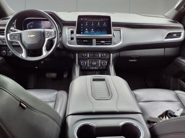 2023 Chevrolet Suburban LT photo 15