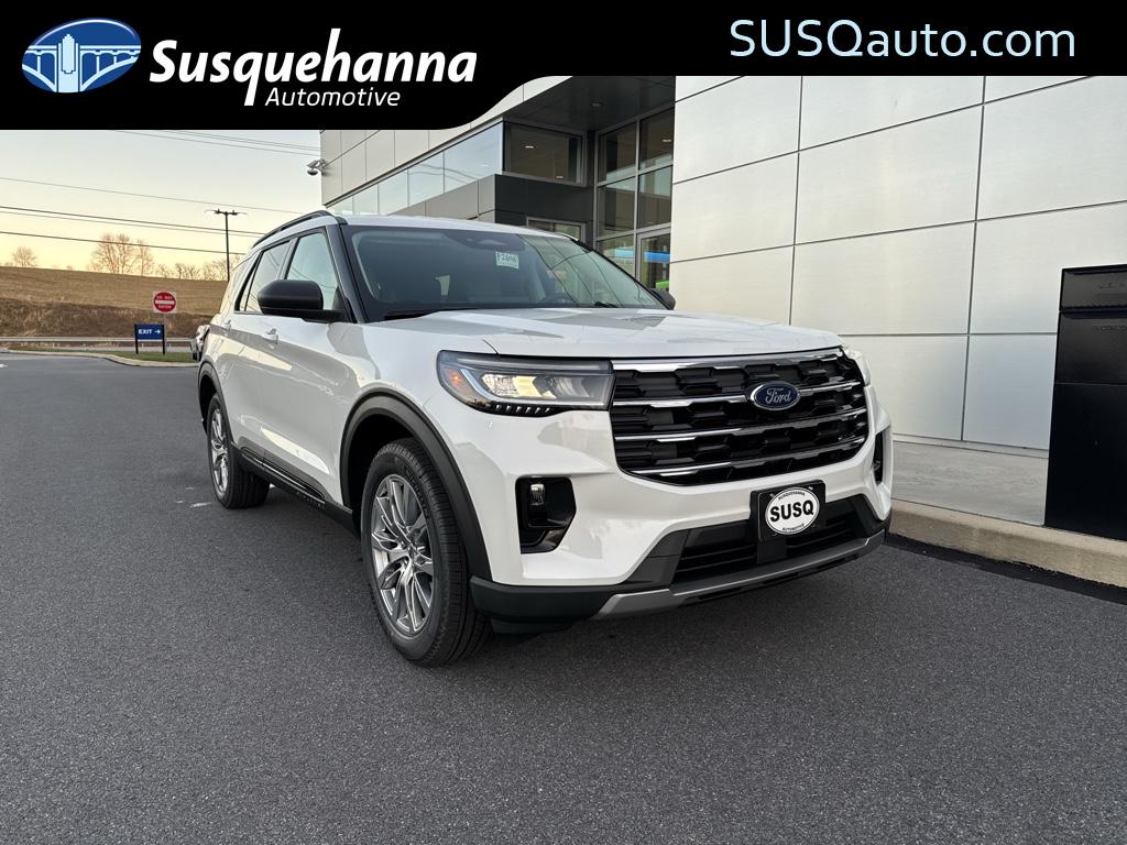 2026 Ford Explorer Active's photo