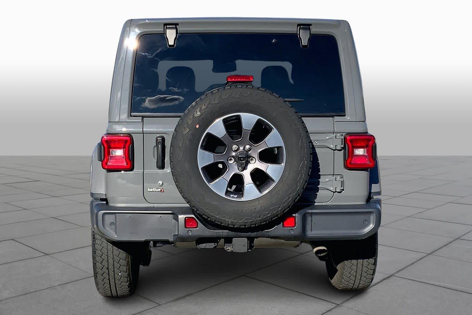 2019 Jeep Wrangler Unlimited Sahara photo 4