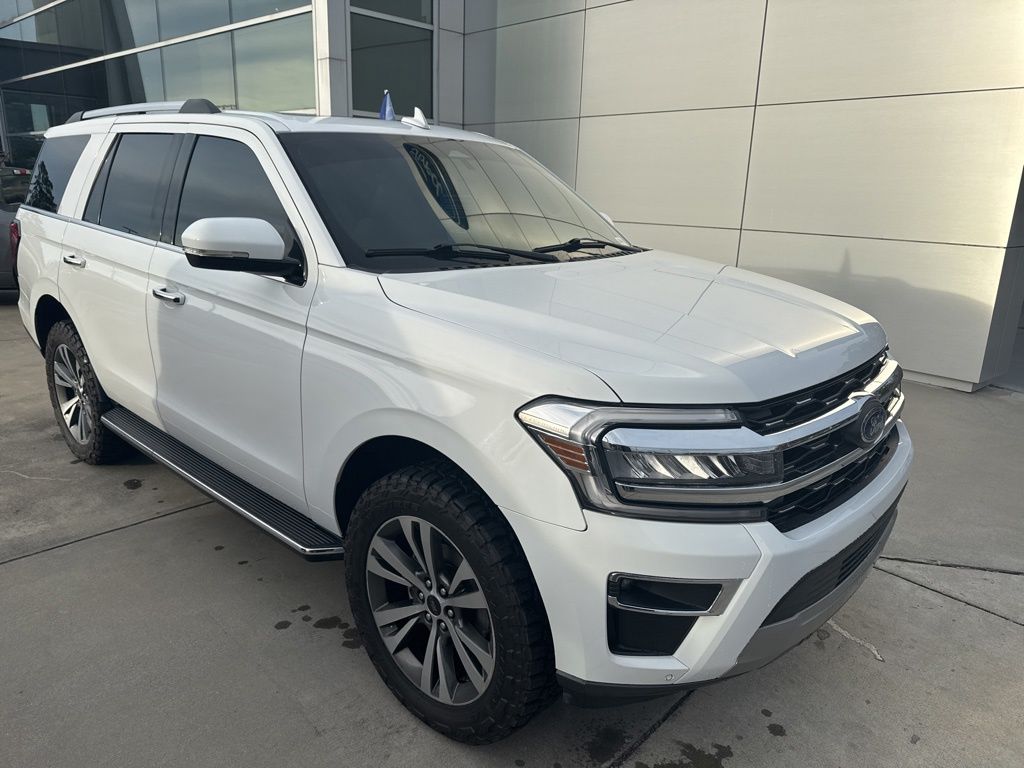 2023 Ford Expedition Limited's photo