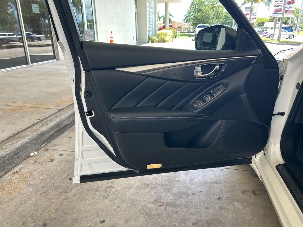 2021 Infiniti Q50 PURE AWD photo 34