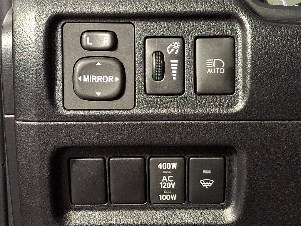2024 Toyota 4Runner TRD Off-Road 4WD photo 18