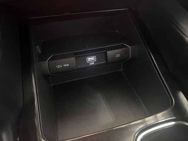 2020 Kia Telluride LX photo 13