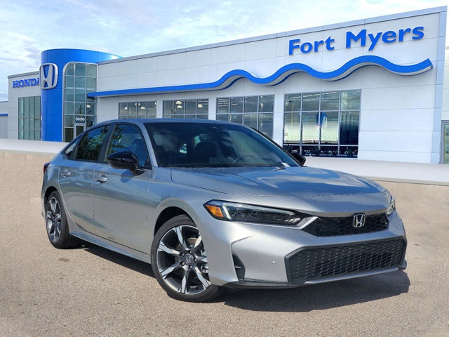 2025 Honda Civic Sport Touring's photo