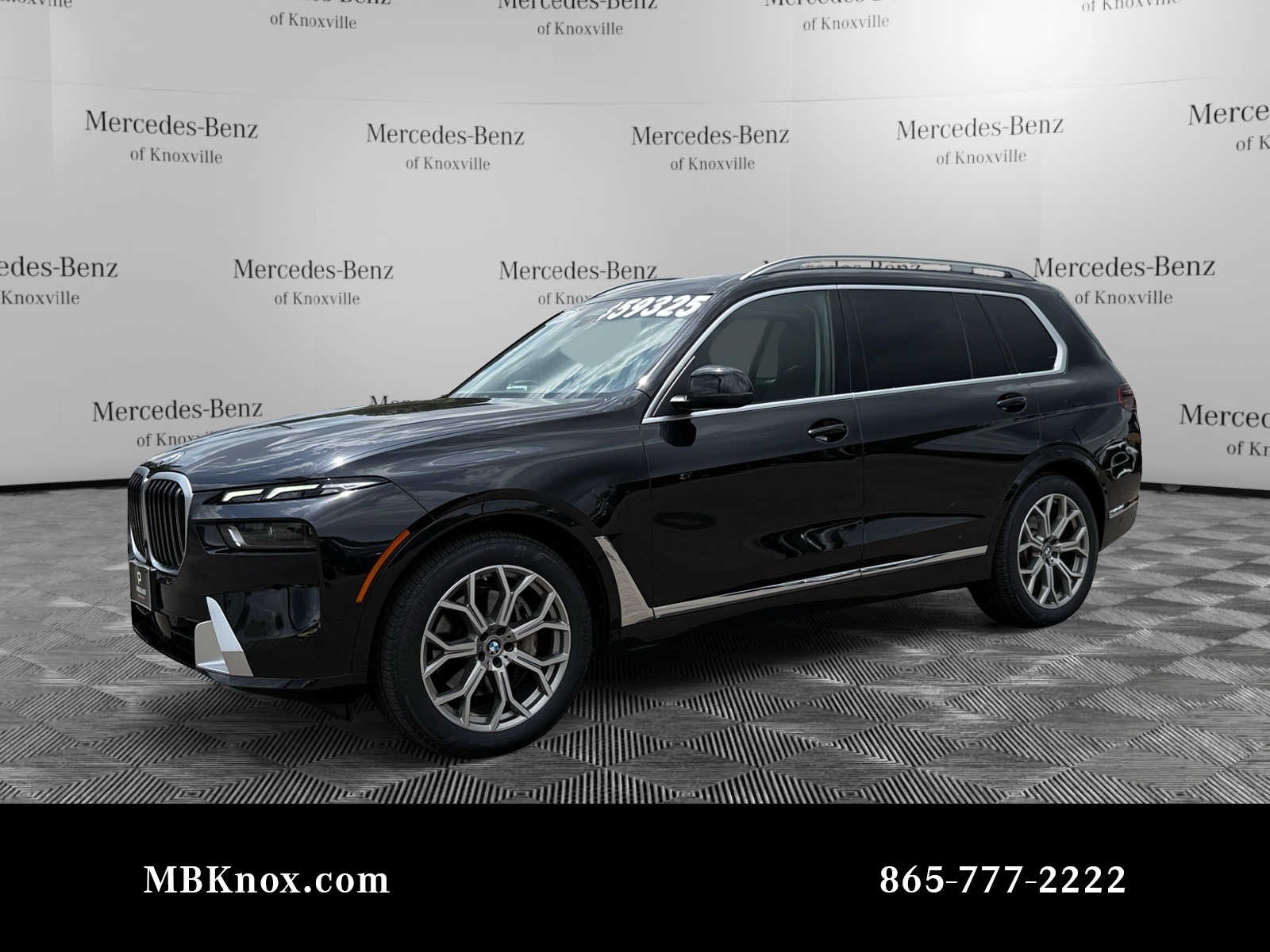2023 BMW X7 40i's photo