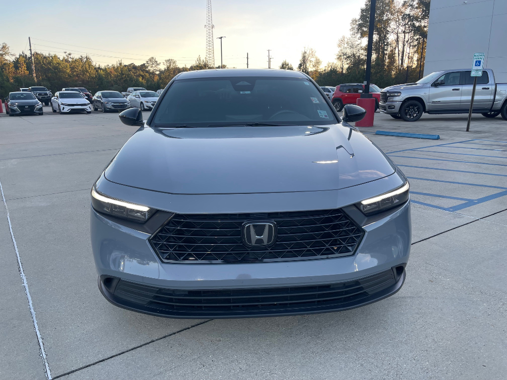 2023 Honda Accord Hybrid Sport photo 2