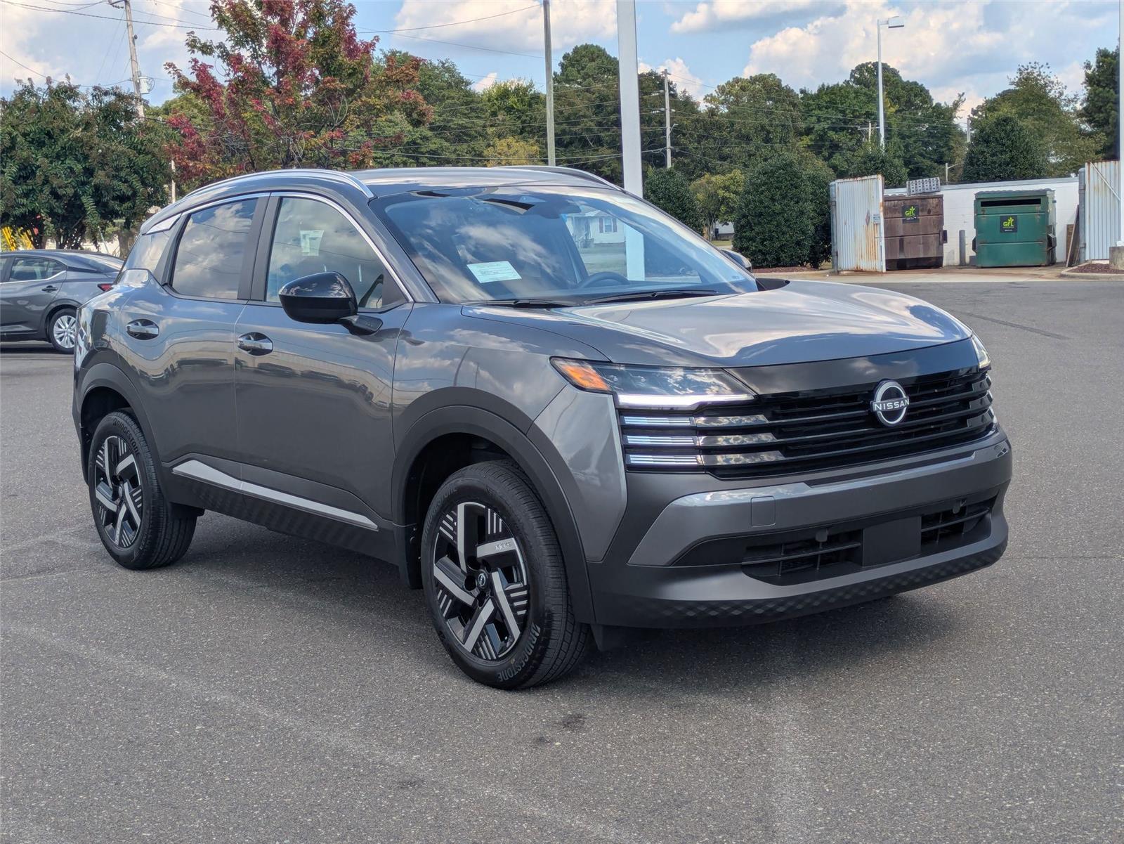 2026 Nissan Kicks SV photo 3