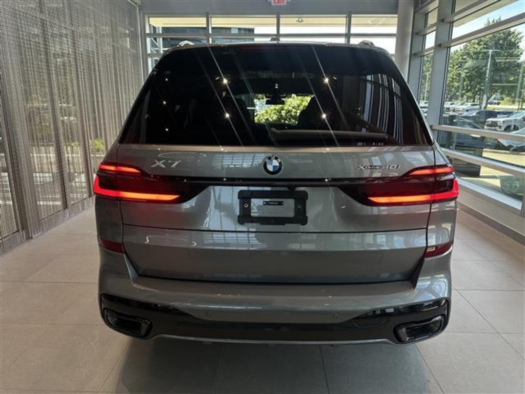 2026 Bmw X7 xDrive40i photo 5