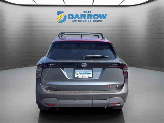 2026 Nissan Kicks SR photo 4