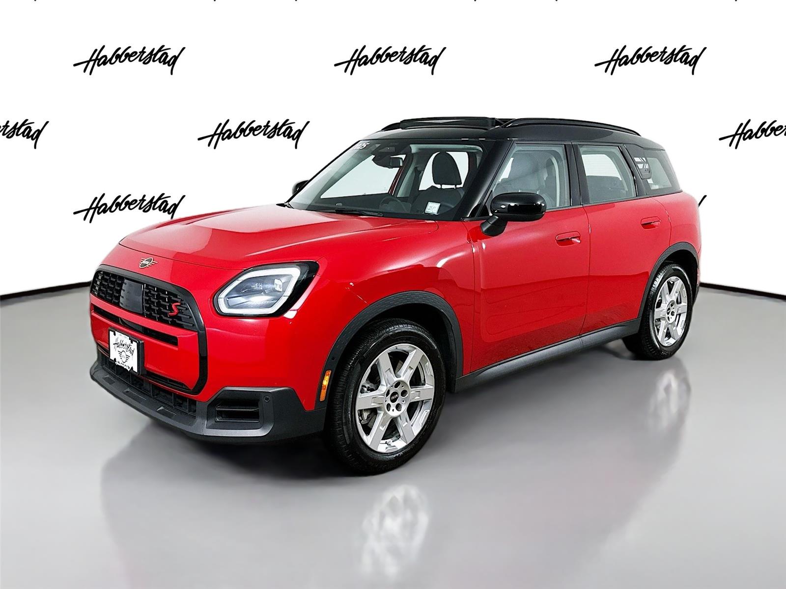 2025 MINI Countryman S's photo