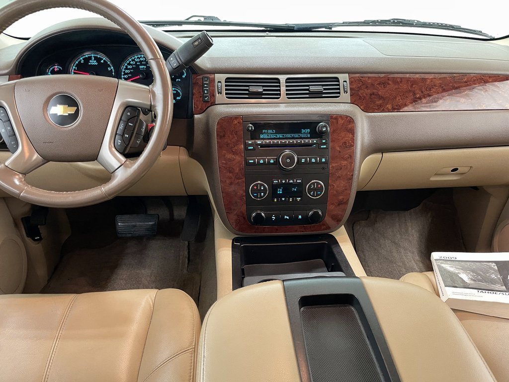 Used 2009 Chevrolet Tahoe LT2 with VIN 1GNFK23059R284026 for sale in Delaware, OH