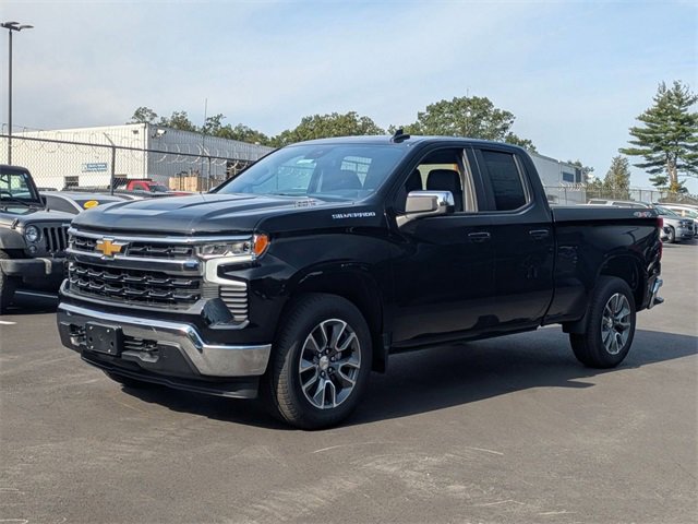 2026 Chevrolet Silverado 1500 LT photo 7