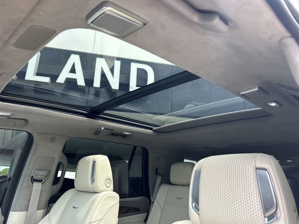 2021 Cadillac Escalade Premium Luxury Platinum photo 21