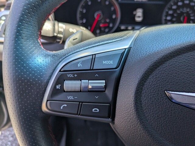 2021 Genesis G70 3.3T photo 19