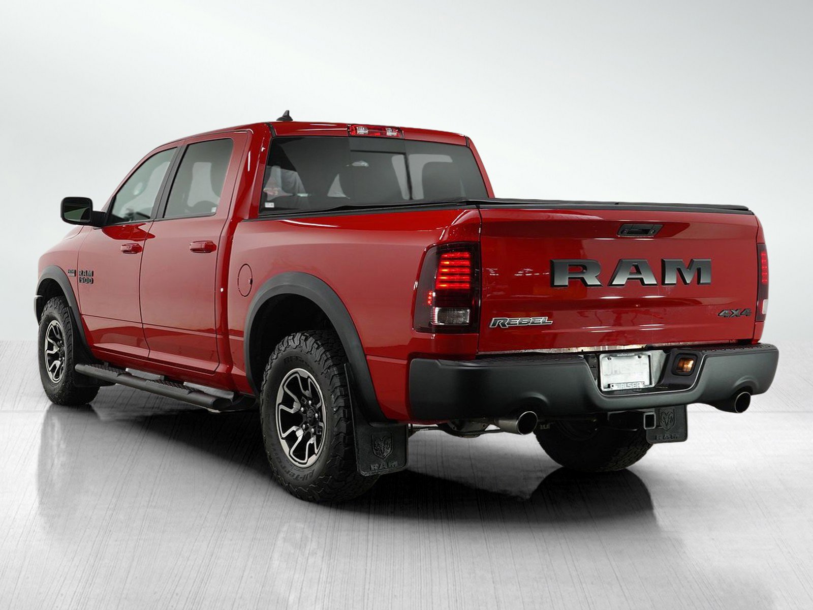 2016 Ram 1500 Rebel photo 3