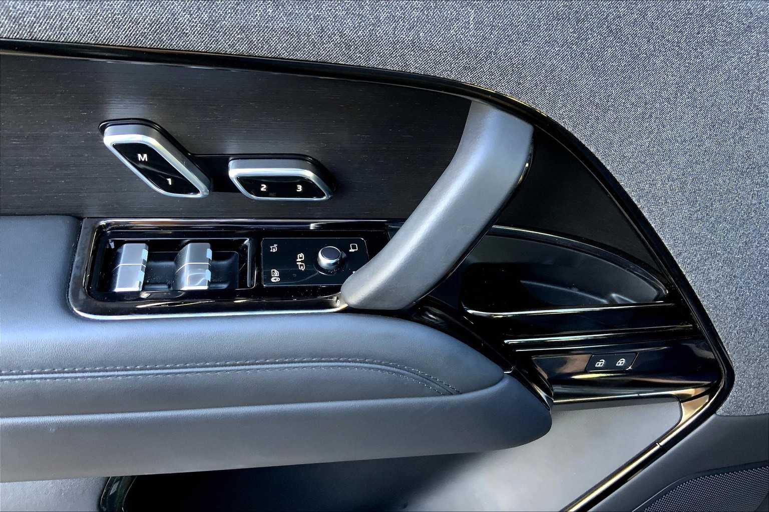 2023 Land Rover Range Rover Sport SE photo 29