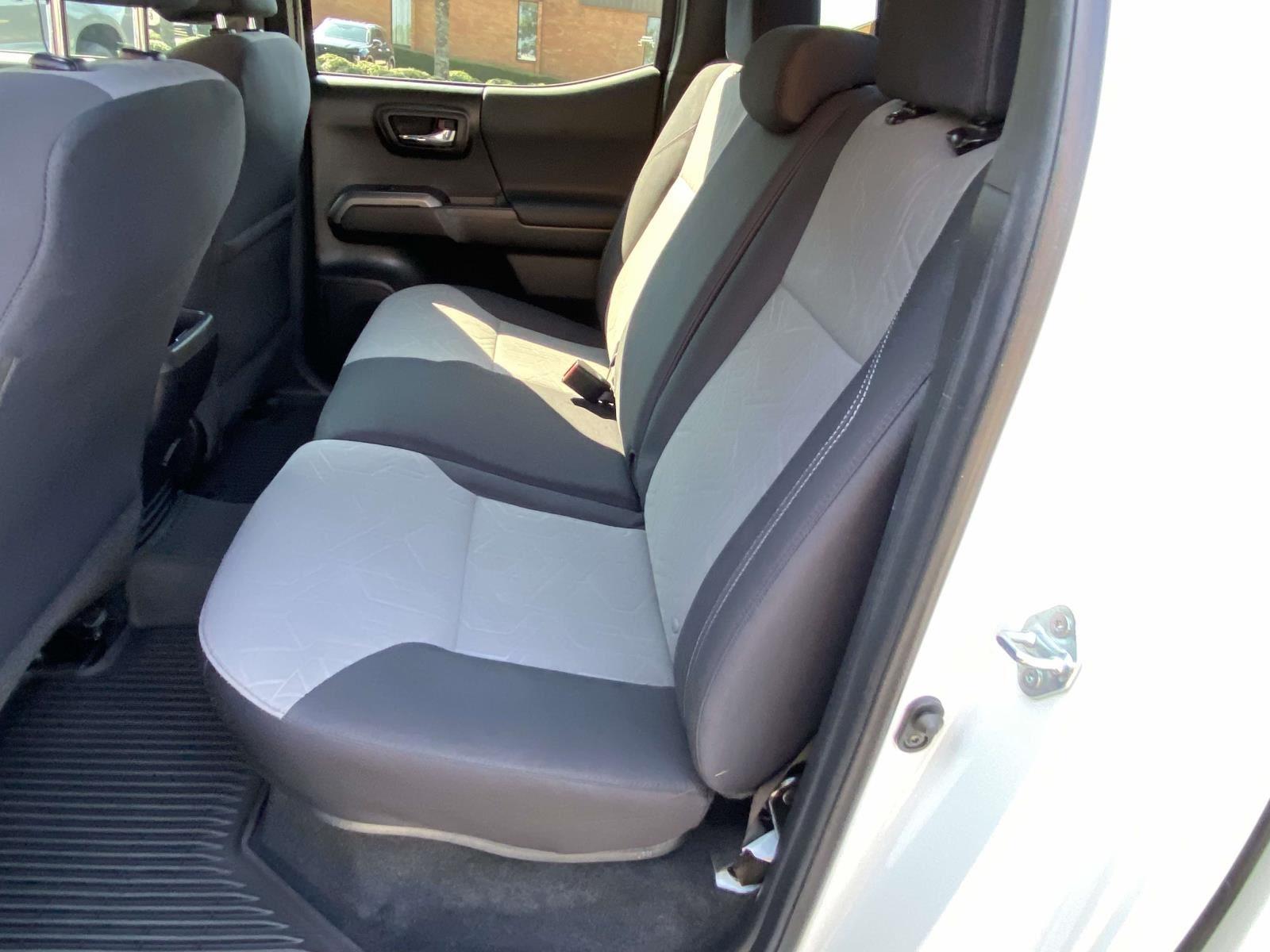 2023 Toyota Tacoma TRD Sport photo 3