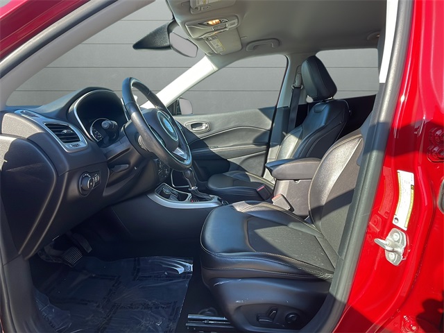 2021 Jeep Compass Latitude photo 9