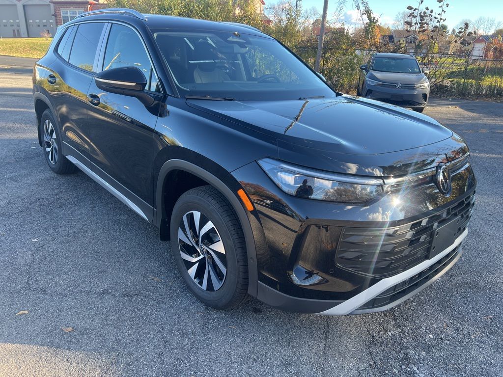 2026 Volkswagen Tiguan S photo 3