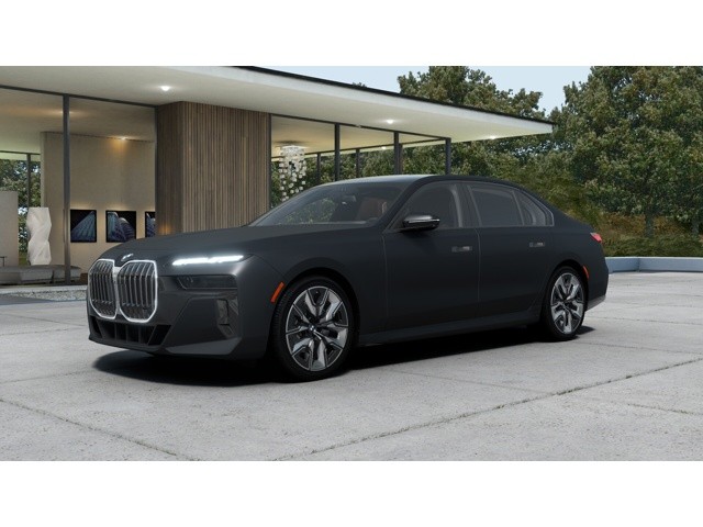 2025 BMW 760i 