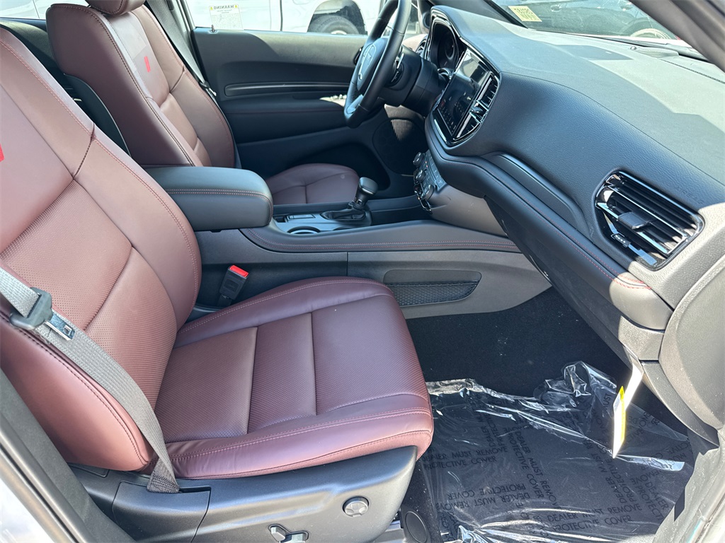 2025 Dodge Durango R/T Plus photo 16