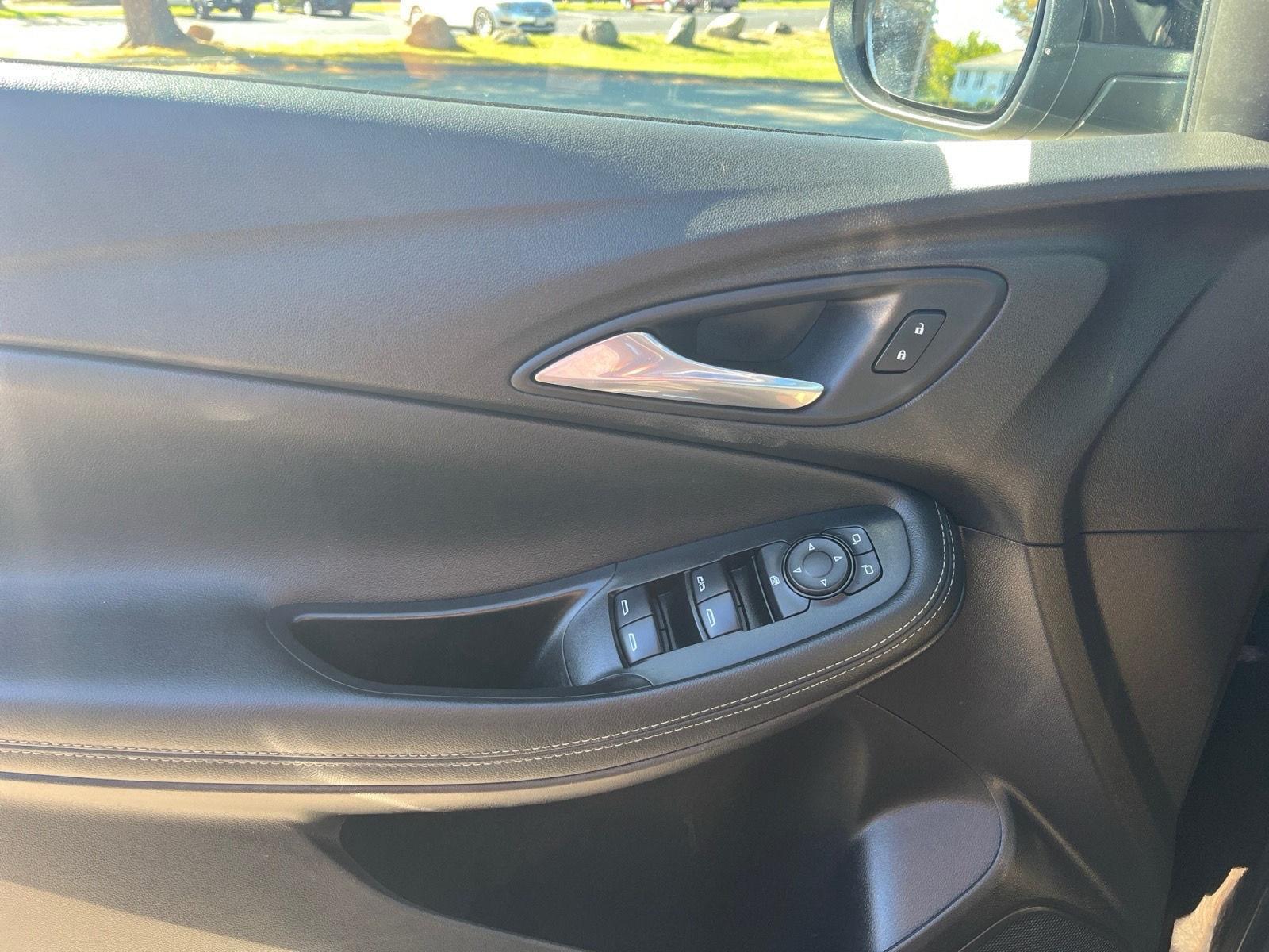 2022 Buick Encore GX Preferred photo 13